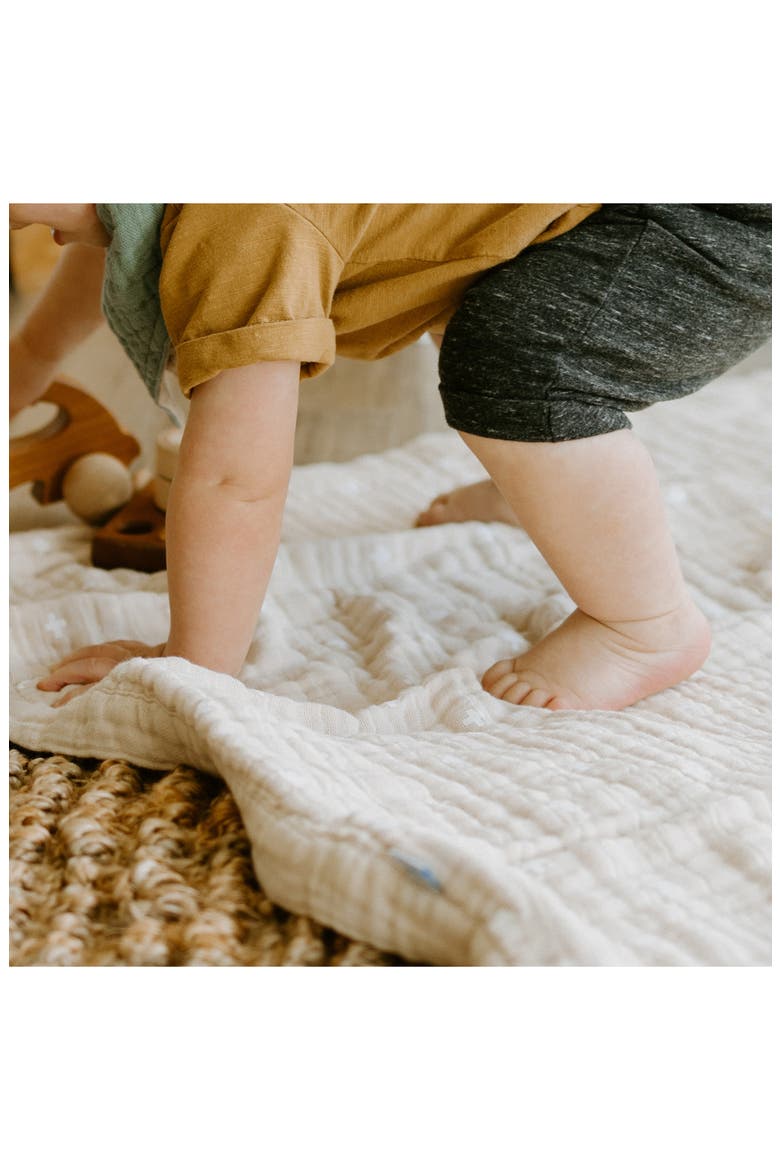 Cotton Muslin Baby Quilt, Alternate, color, TAUPE CROSS