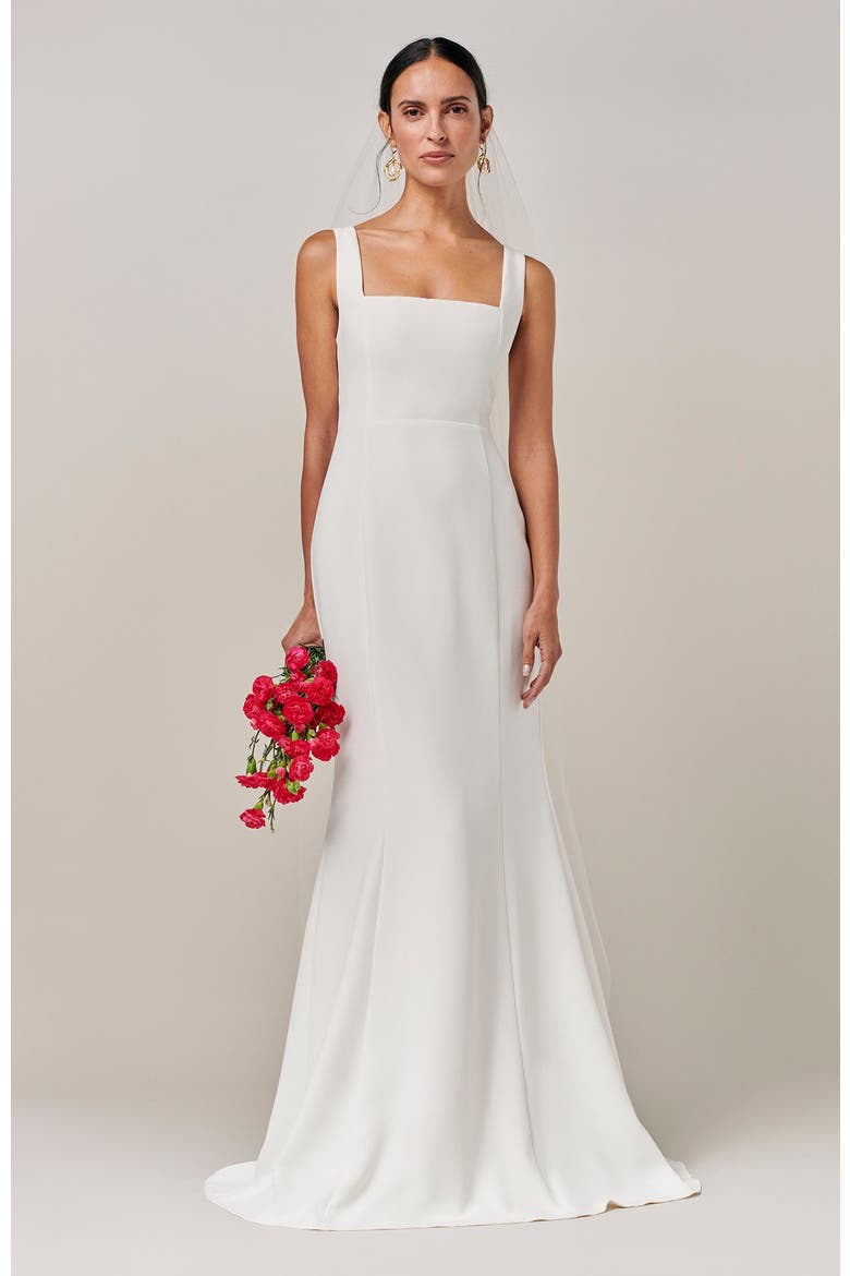 Marylyn Gown, Main, color, White