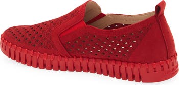 Tulip Slip-On Sneaker