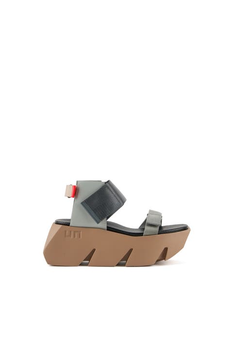 Bull Run Sandal