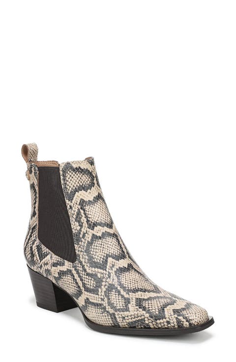 Ashtyn Chelsea Boot (Women)