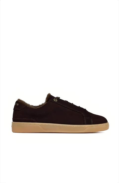 Women’s Hug Sneaker