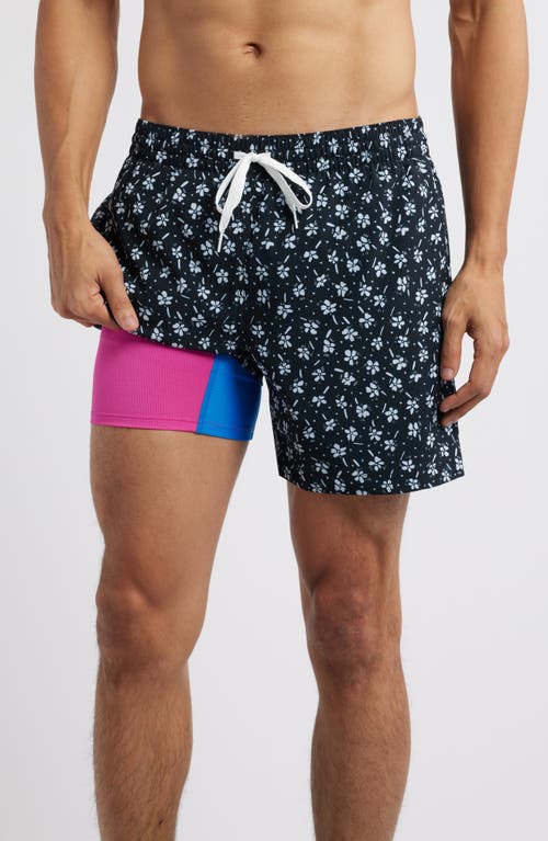 Chubbies The Daisy Dives 5.5-inch Floral Swim Trunks In Black - Pattern Base Plaids