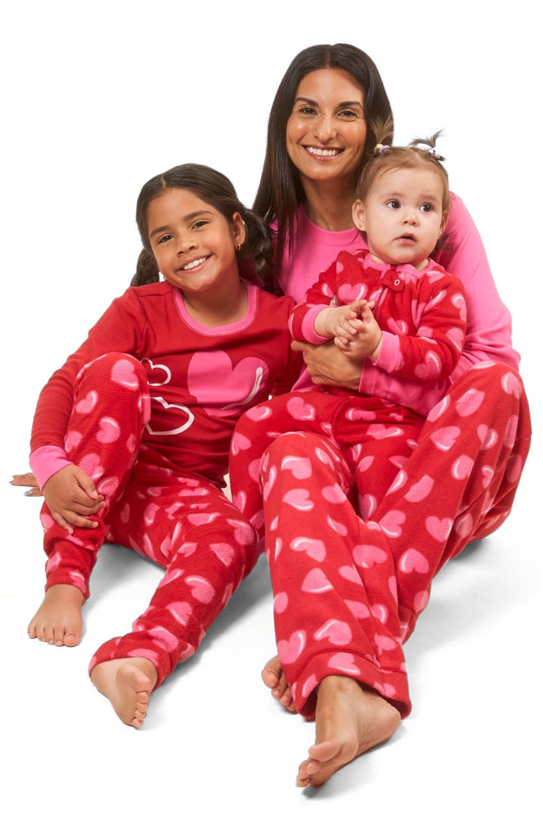Leveret Footed Fleece Printed Matching Family Holiday Pajamas, Alternate, color, Heart