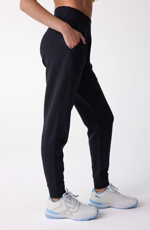 Centerline Athletics Jogger In Black
