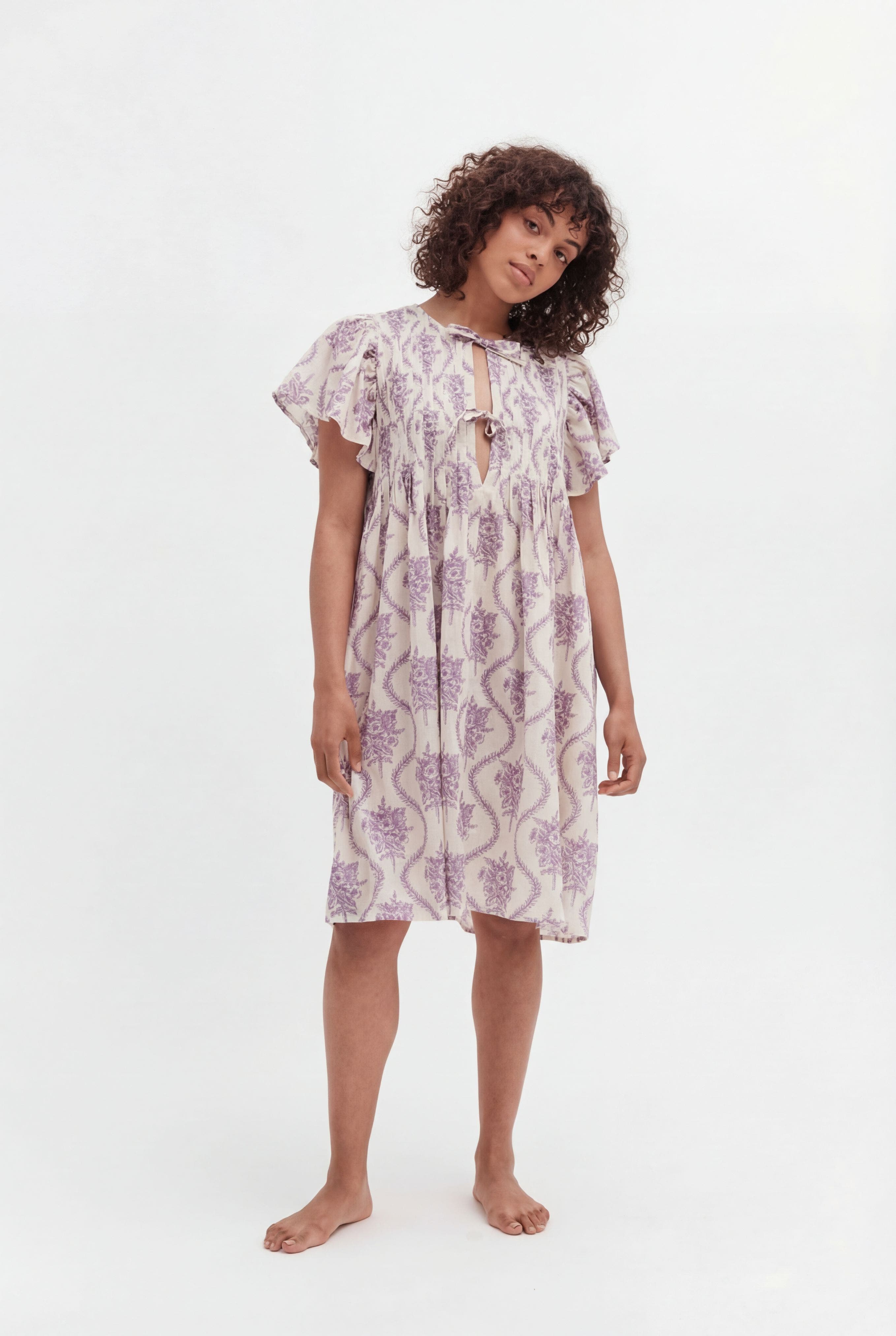 selected Alpen Flora Cream/Violet