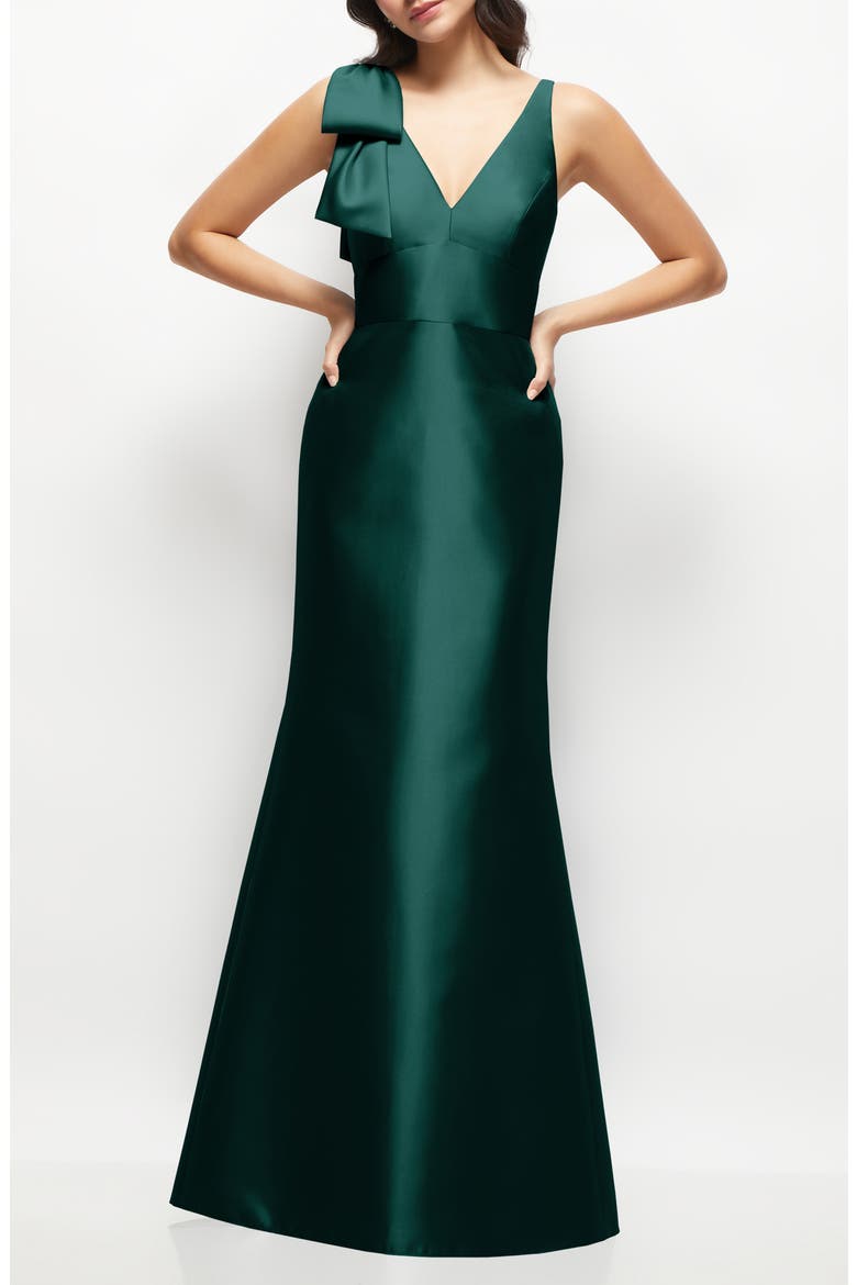 Bow Detail Sleeveless Satin Twill Trumpet Gown, Main, color, EVERGREEN