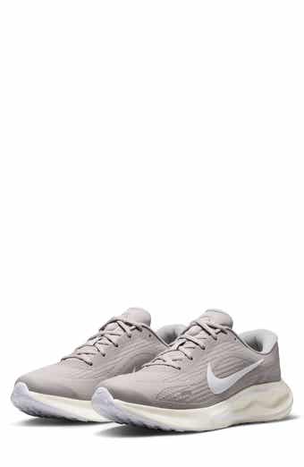 Journey Road Runner Sneaker
