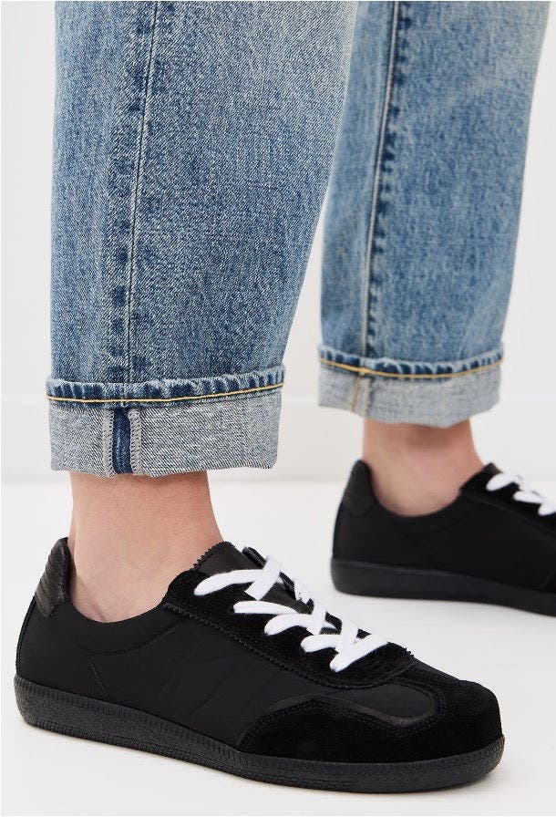 THE RAD BLACK KIDS The Stallion Black CW, Alternate, color, 