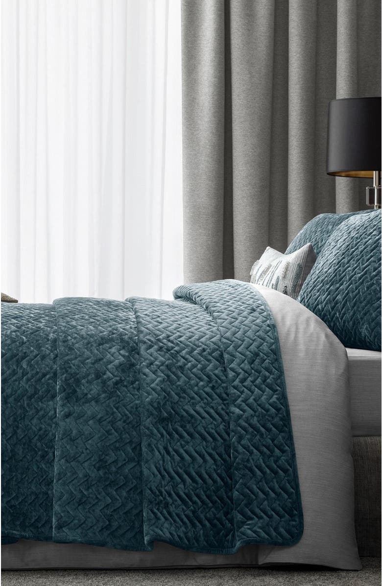 Togas Rosling Bedcover, Alternate, color, 