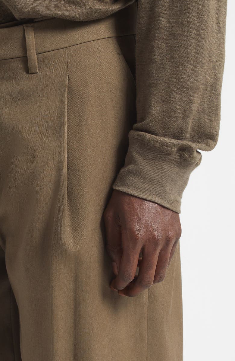 Golden Goose Journey Pleated Virgin Wool Bermuda Shorts, Alternate, color, Cub