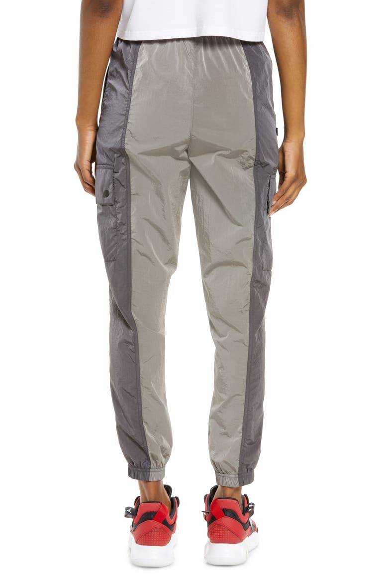 Nike Jordan Essentials Women's Woven Pants, Alternate, color, MOON PARTICLE/ THUNDER GREY