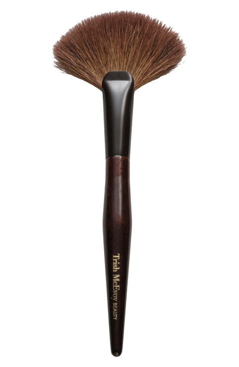#62 Fan Brush