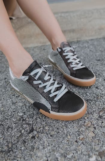 Zina Sneaker