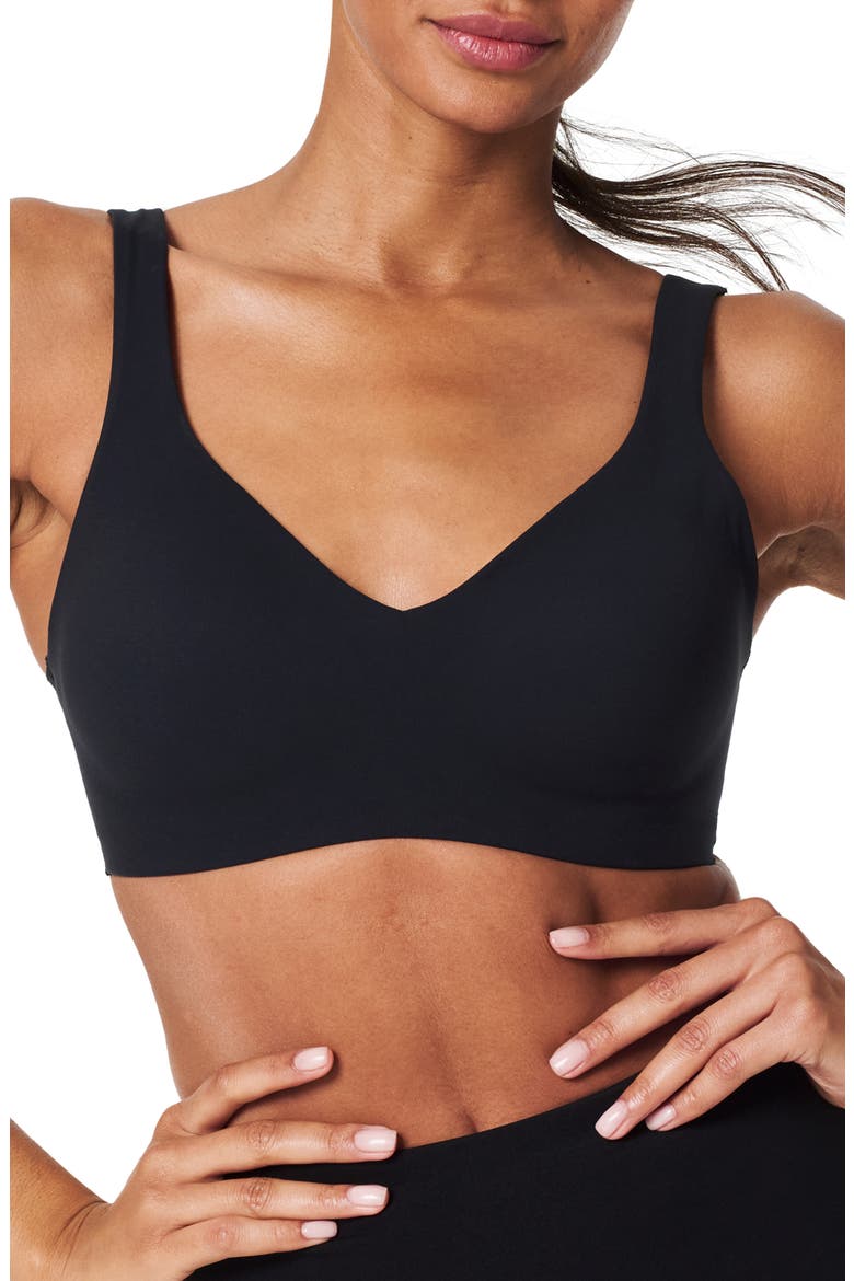 FlexFeel Low Impact Sports Bra, Main, color, VERY BLACK