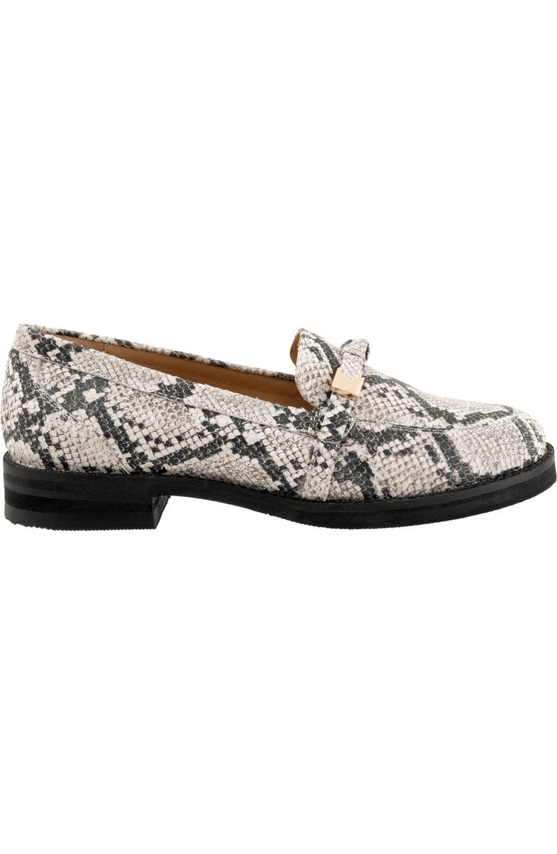 Trotters Femi Loafer, Alternate, color, Blk/White Sn