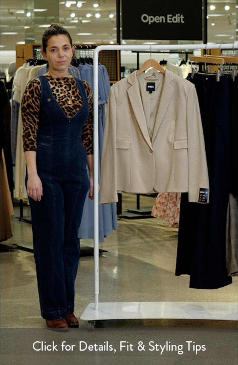 Performance Jacket, sales video thumbnail