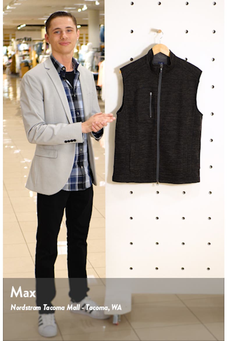 Tahoe Fleece Vest video