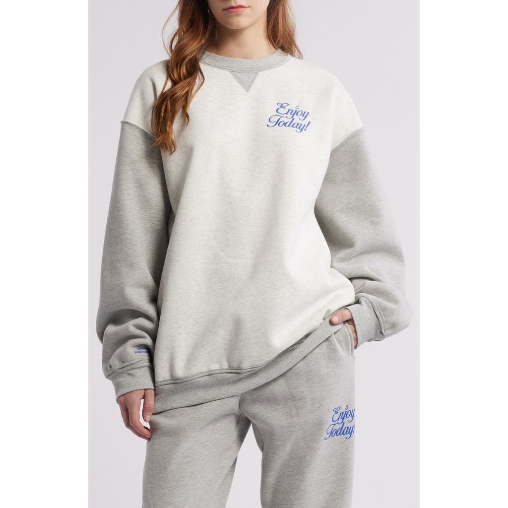 THE MAYFAIR GROUP THE MAYFAIR GROUP ENJOY TODAY COLORBLOCK FLEECE GRAPHIC SWEATSHIRT