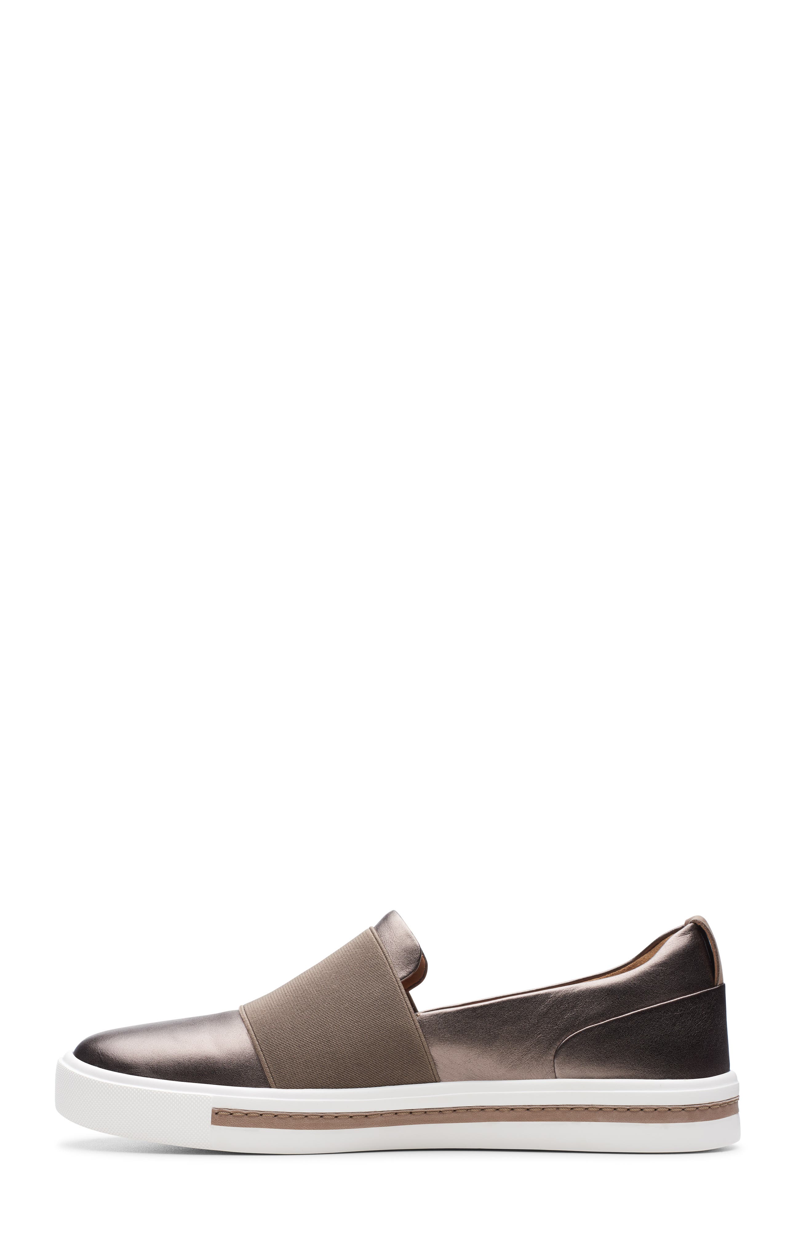 Un Maui Step Sneaker, Alternate, color, PEBBLE METALLIC LEATHER