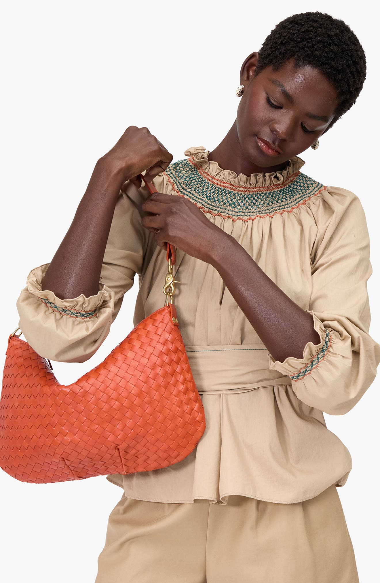 Clare V. Medium Moyen Woven Leather Messenger Bag, Alternate, color, Saltillo