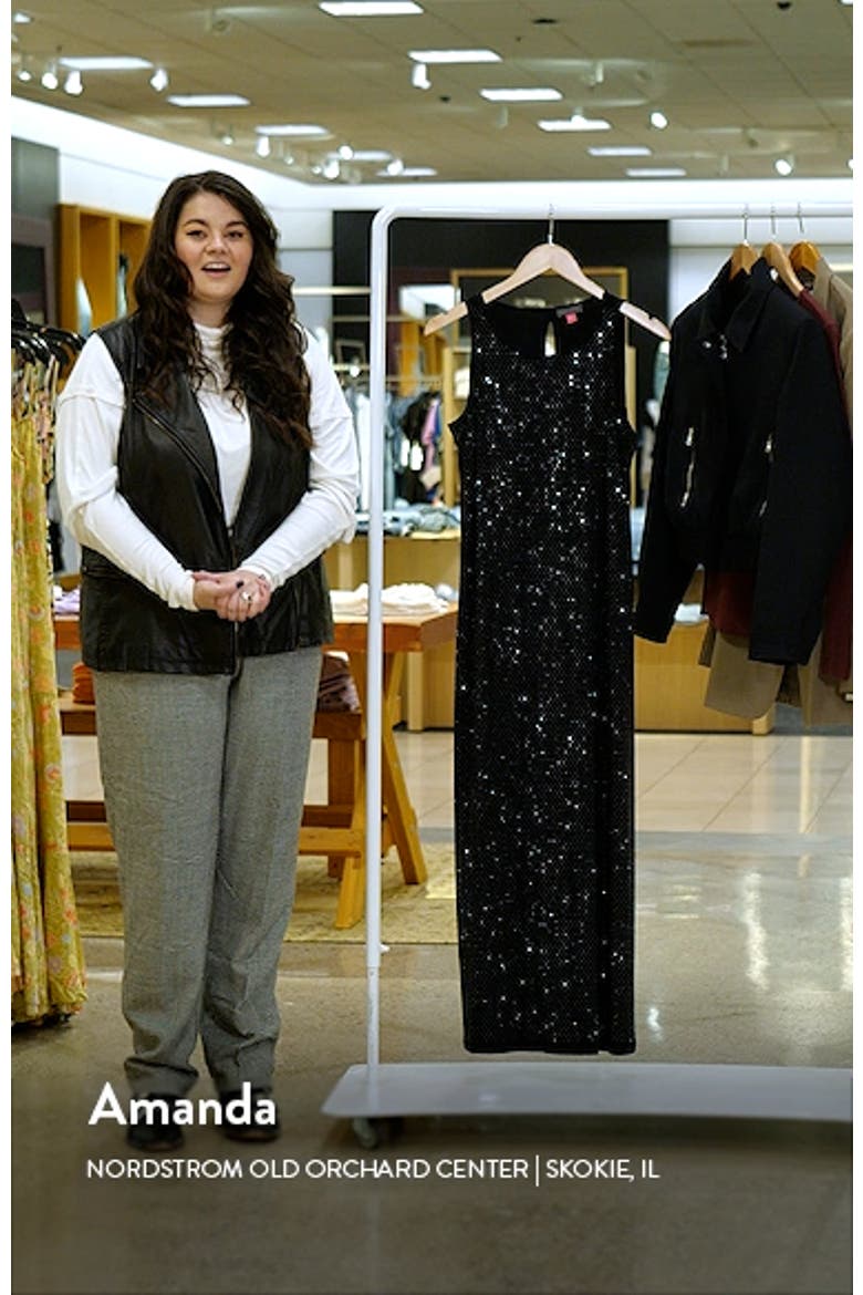 Embellished Feather Cap Sleeve Illusion Neck Trumpet Gown video