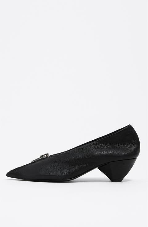 Leather mid-heel pump