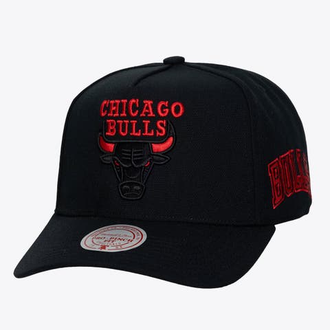 Men's Mitchell & Ness  Black Chicago Bulls Hardwood Classics Legendary Away Pro-Pinch Adjustable Hat