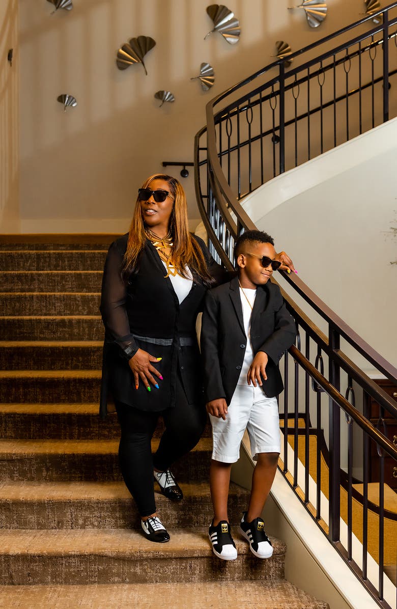 KidRaq Set of 2 Hollywood Star Square Sunglasses, Alternate, color, Dark Knight