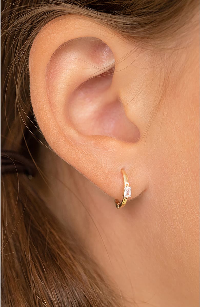 In Season Jewelry 14k Baguette Cut Huggie Earrings, Alternate, color, Gold