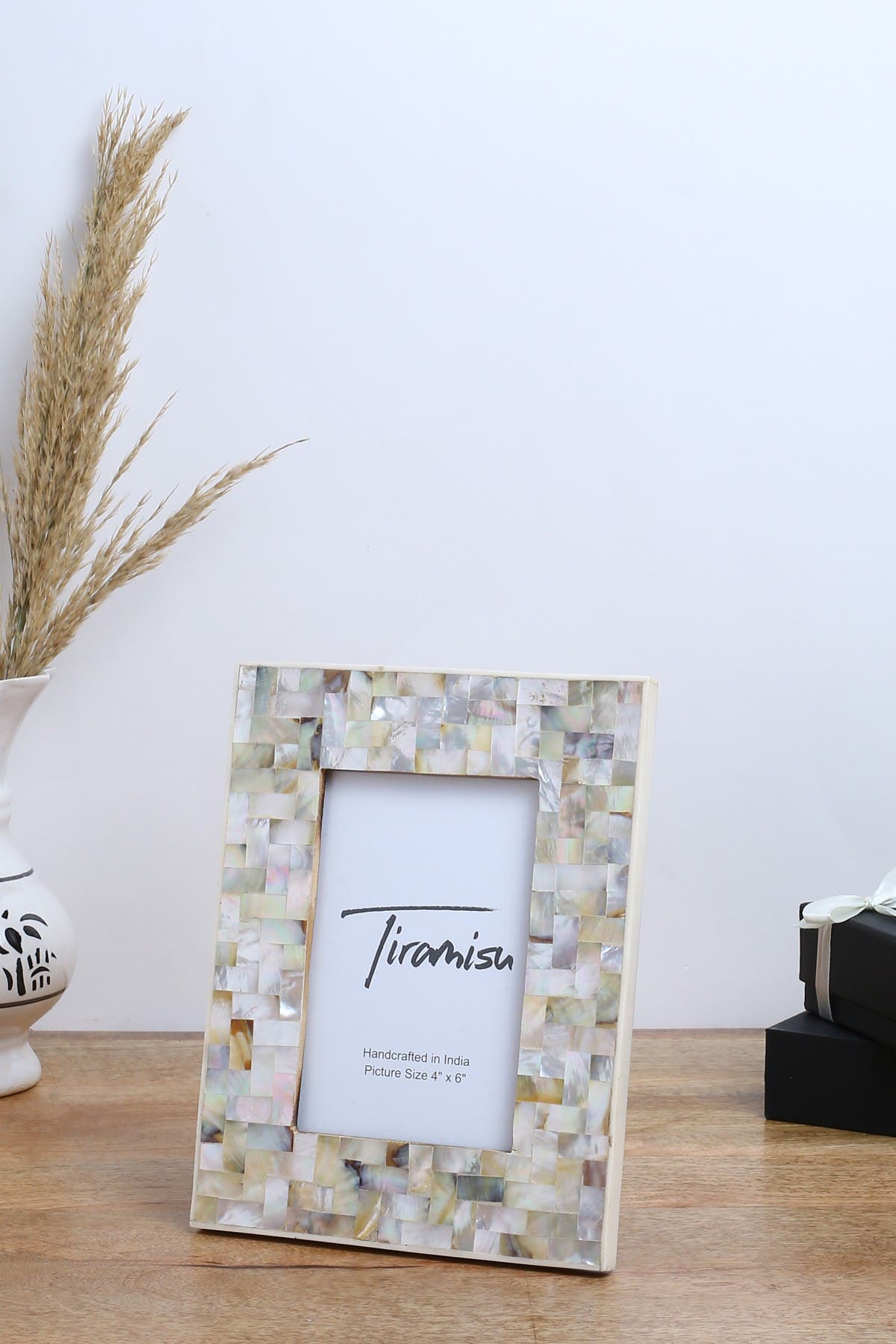 Tiramisu Mother-of-Pearl Picture Frame - Herringbone Pattern