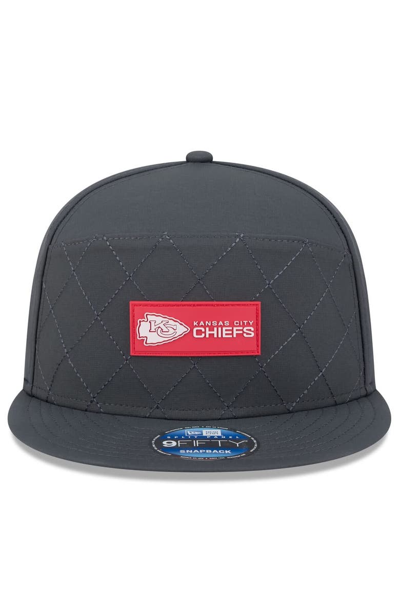 New Era Men's New Era Charcoal Kansas City Chiefs 2025 Sideline Cold Weather Split Panel 9FIFTY Snapback Hat, Alternate, color, Charcoal