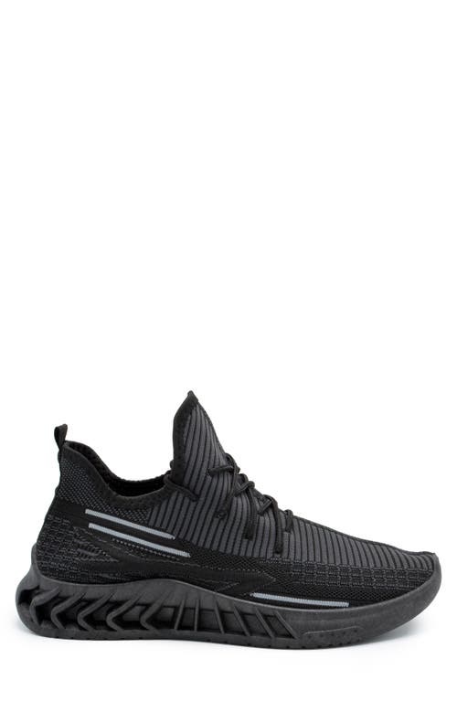 Akademiks Fit Jogger Sneaker In Black-grey
