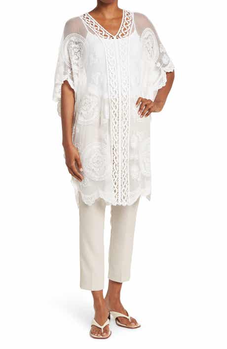 VINCE CAMUTO Leaf Lace Topper