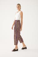 Exquise Multicolor Print Pants