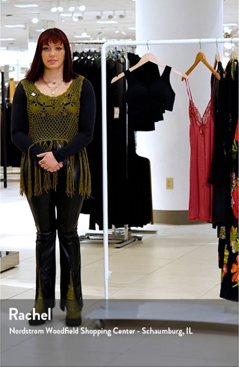 True Body Lift V-Neck Soft Form Band Bra, sales video thumbnail