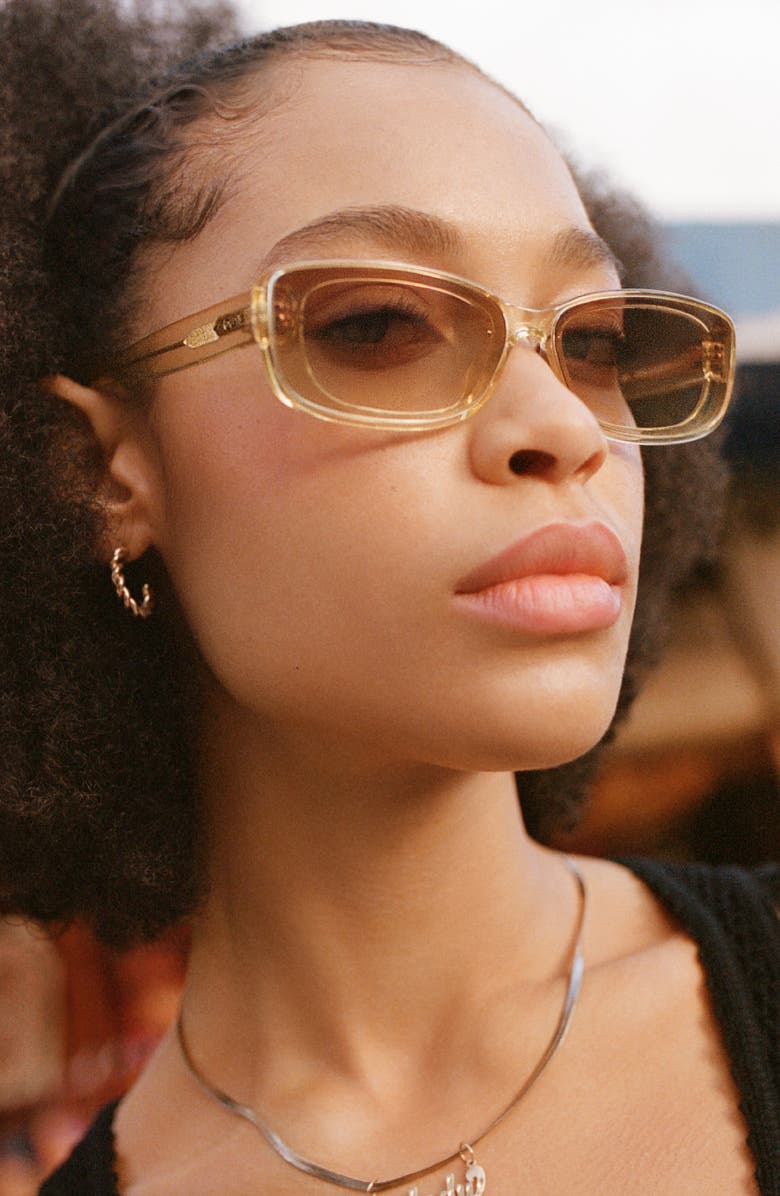 QUAY Vibe Check 35mm Gradient Small Square Sunglasses, Alternate, color, Daffodil/ Sepia