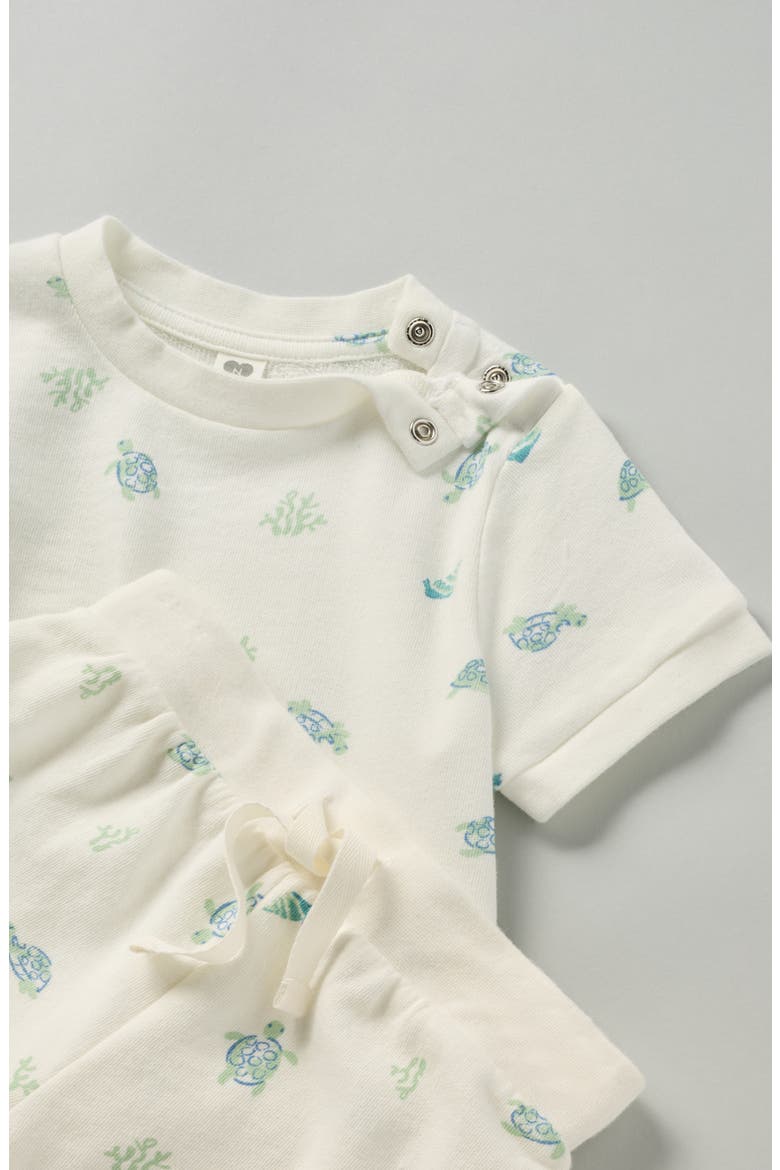 Fun Short Sleeve Cotton Sweatshirt & Sweat Shorts Set, Alternate, color, IVORY EGRET TURTLE TOSS