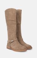 Alma en Pena Flat Boot with Metallic Details