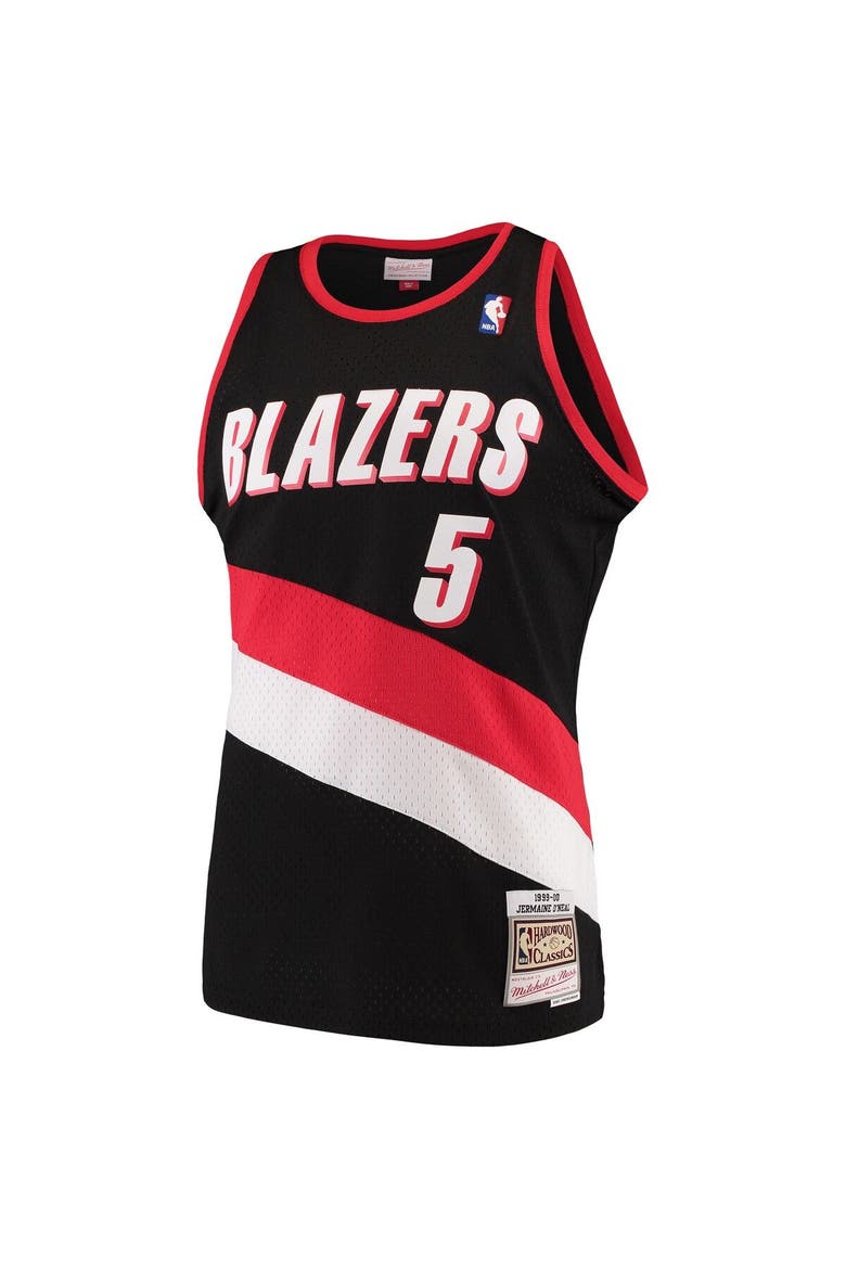 Men's Mitchell & Ness Jermaine O'Neal Black Portland Trail Blazers 1999/00 Hardwood Classics Swingman Jersey, Alternate, color, Black
