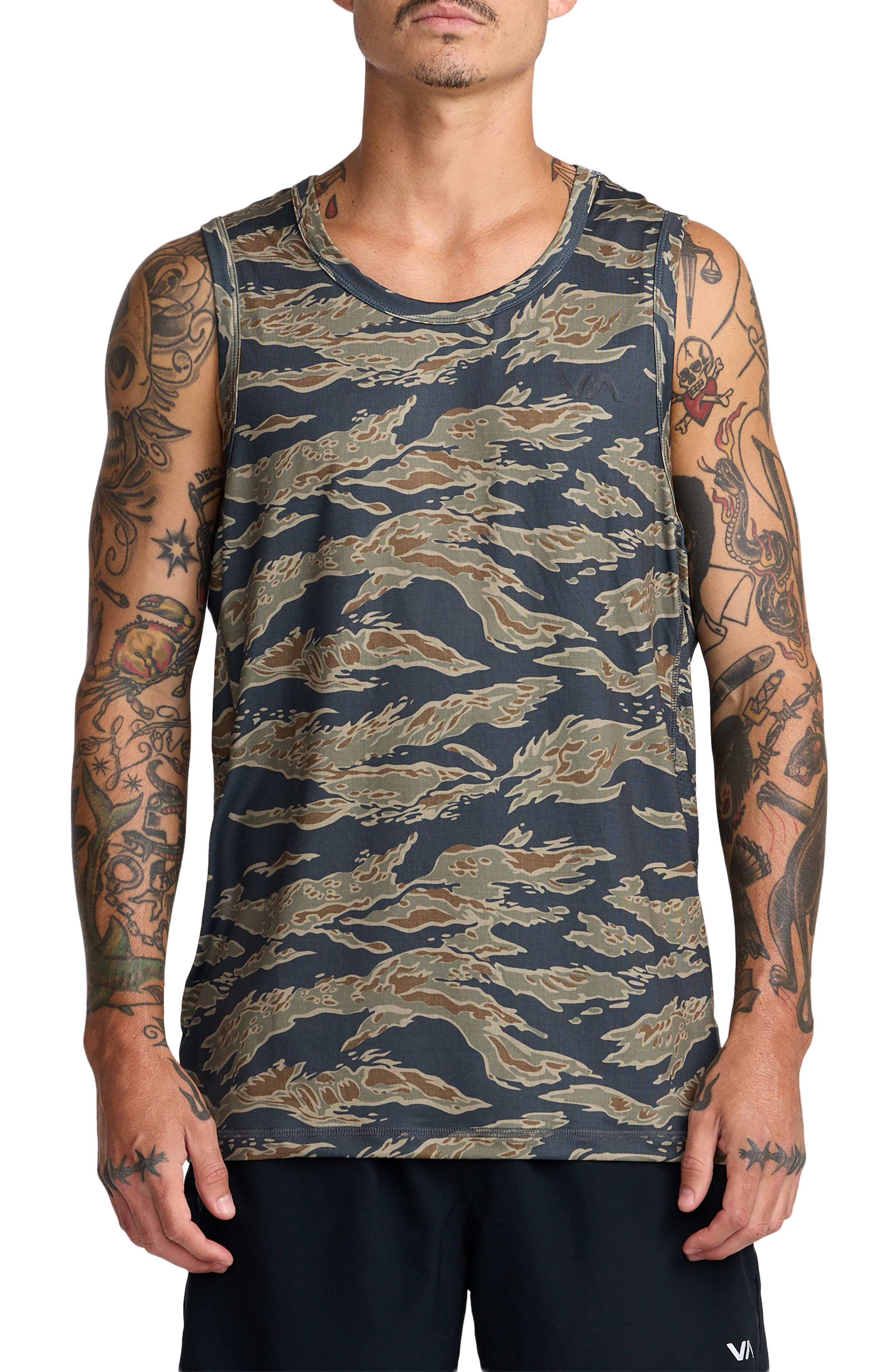 TIGER CAMO