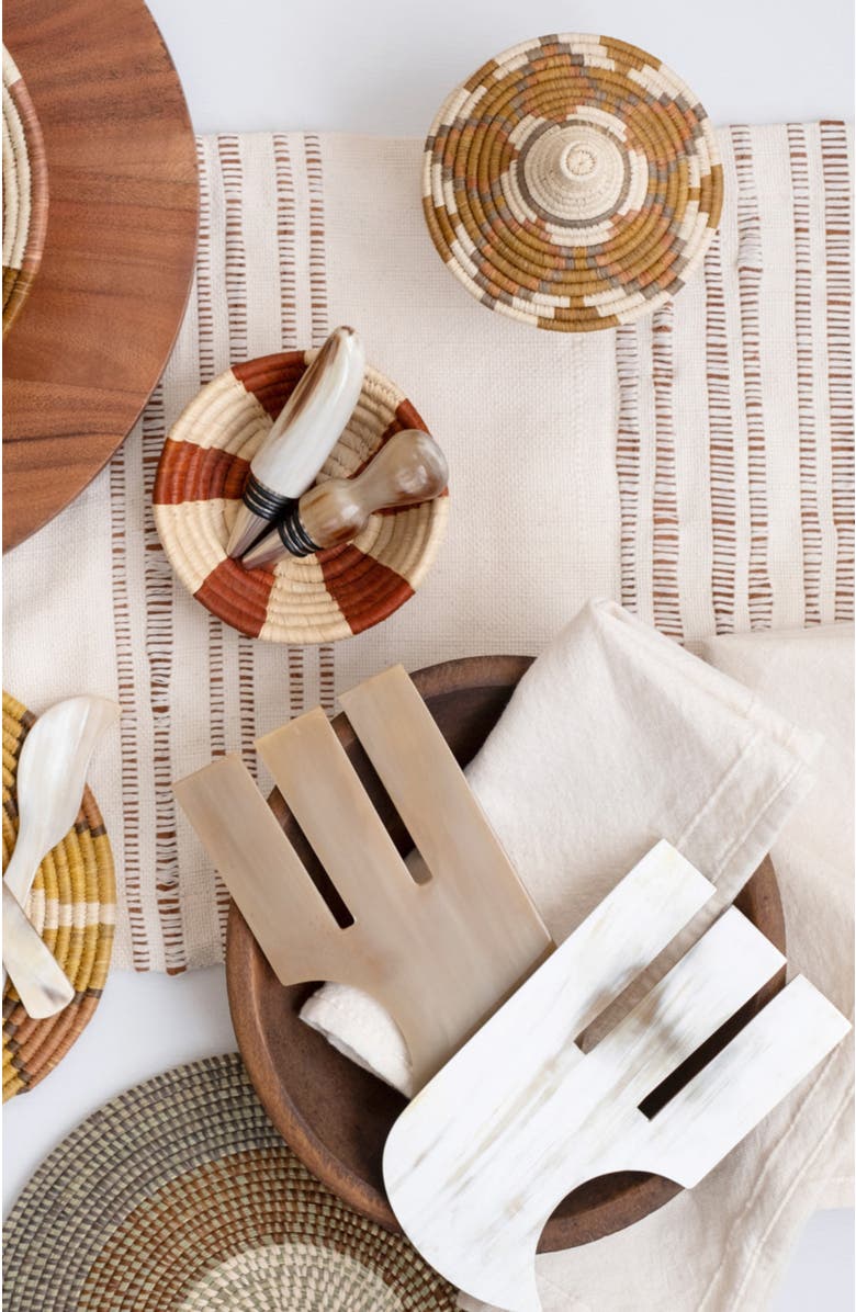 Maadili Collective Kindred Salad Hands, Alternate, color, Multi