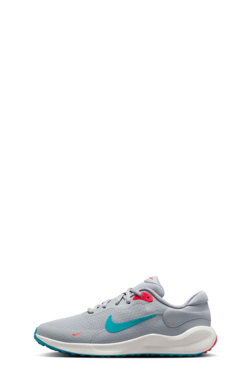 Nike Revolution 7 Sneaker In Wolf Grey/crimson/white