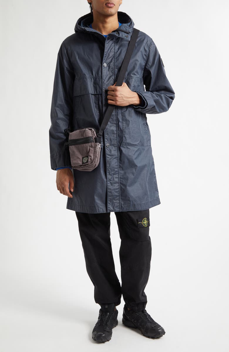 Stone Island Stretch Cotton Joggers, Alternate, color, Black