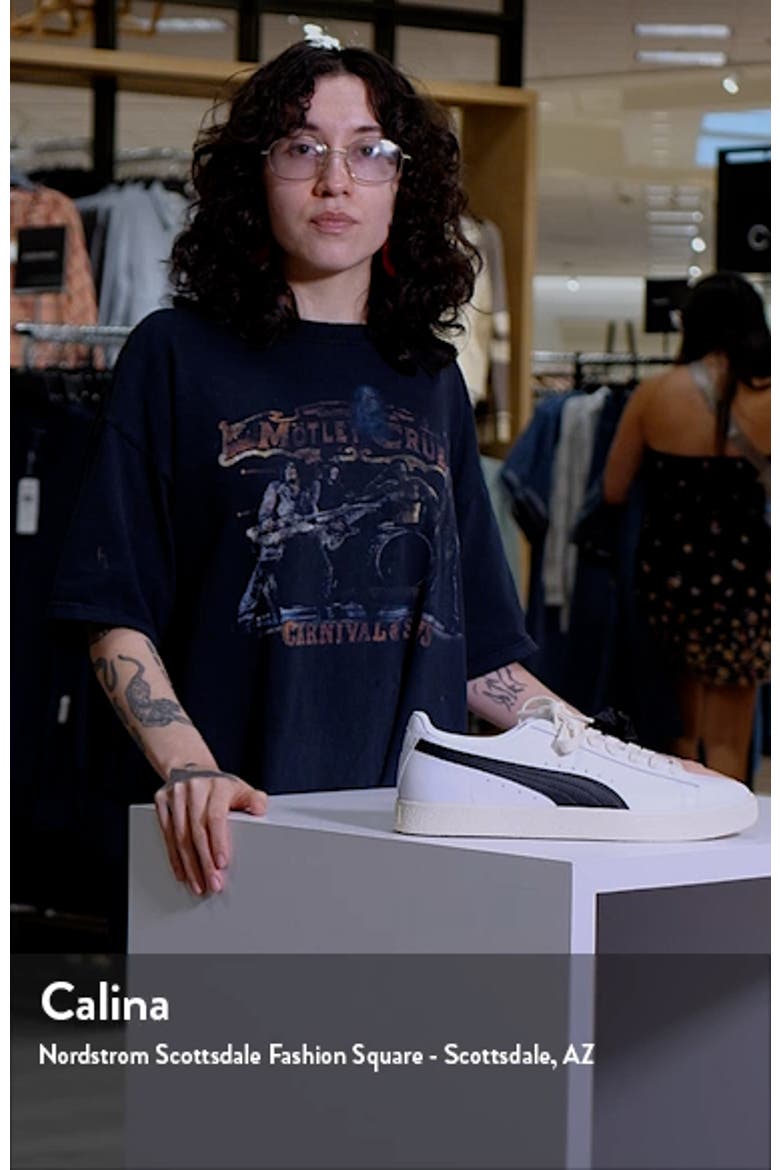 'Clyde' Sneaker video