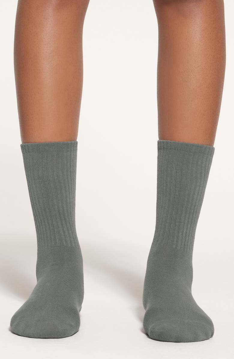 SKIMS 5-Pack Cotton Blend Sport Socks, Alternate, color, 