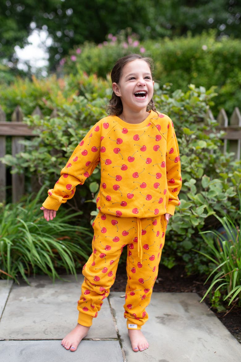 Lougewear Set, Alternate, color, Cherries