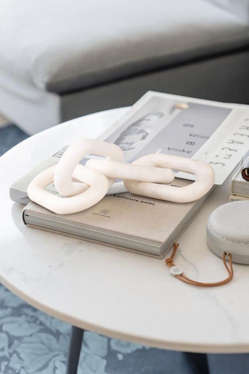 Gauri Kohli Eternity Marble Links Decorative Chain In White