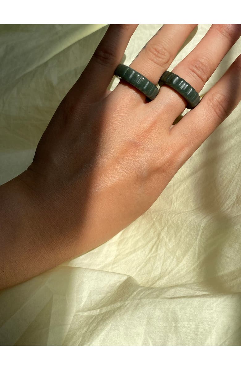 seree Sophia skinny Ribbed jade ring, Alternate, color, 
