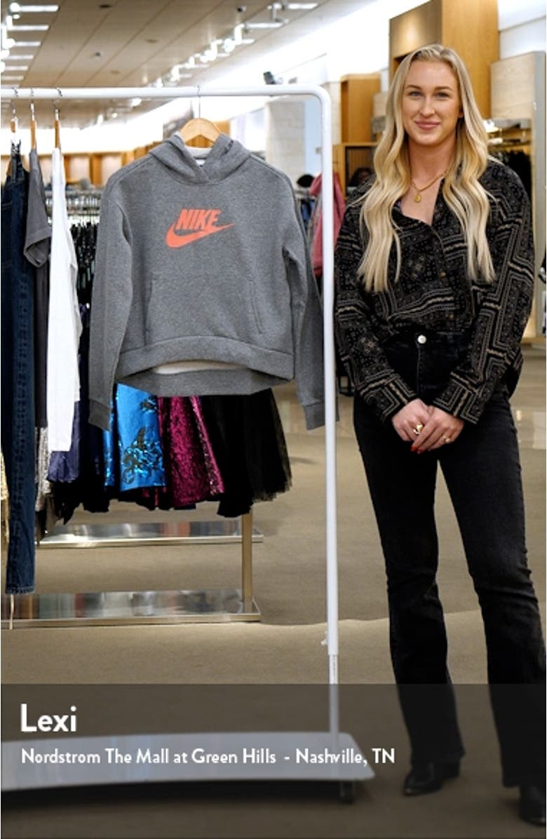 Sportswear Kids' Club Fleece Hoodie, sales video thumbnail